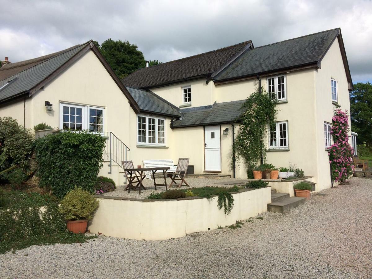 Bed and Breakfast Meadowland Farm Dolton Exterior foto